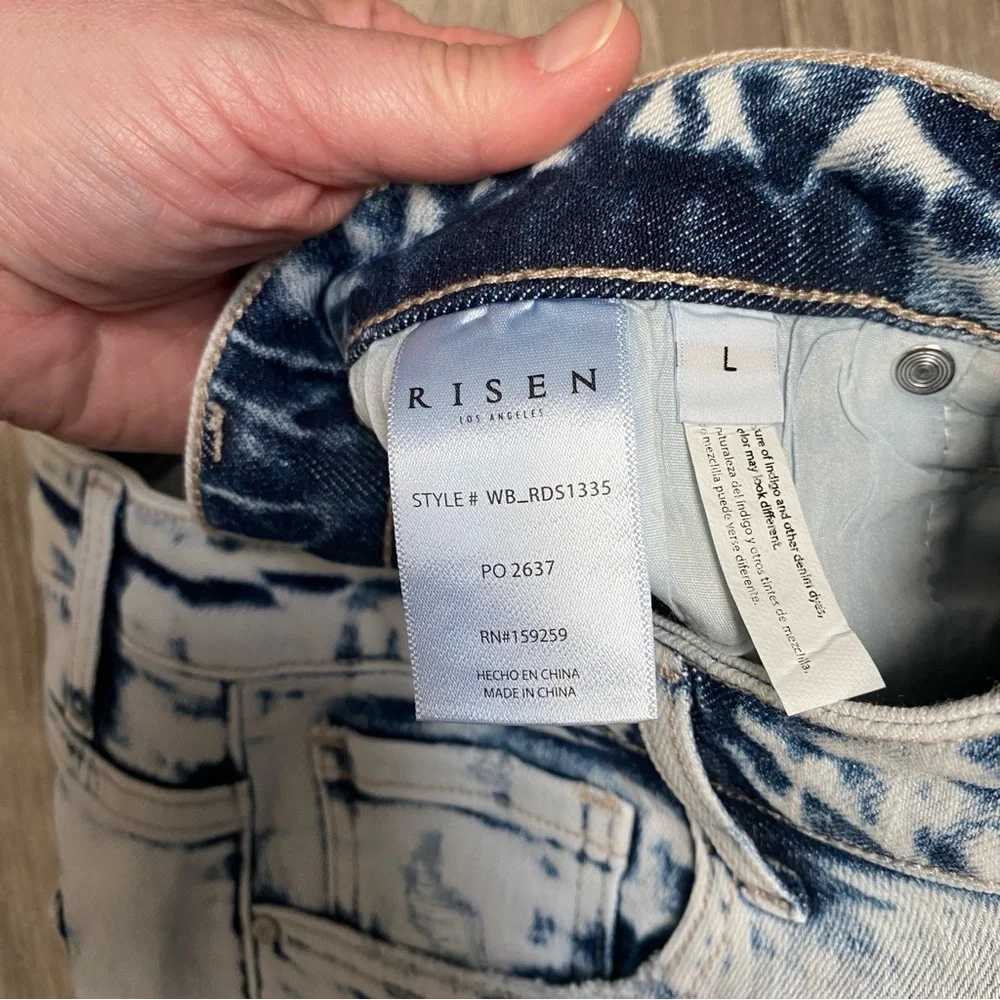 Risen Jean Cutoff Shorts - Picture 5 of 6